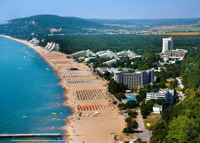 Хотел мура Албена