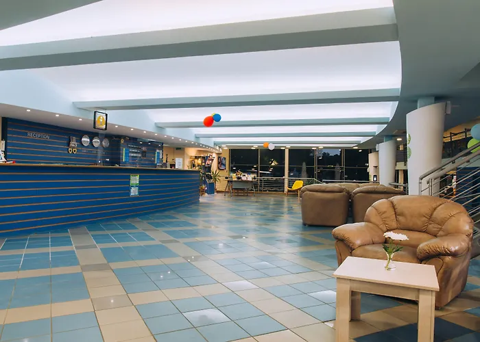 Хотел мура 4*