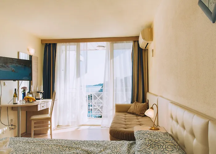 мура Албена